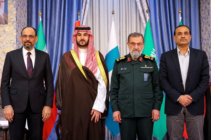 السعودية وتركيا وباكستان وإيران: ملتزمون بتعزيز السلام الإقليمي